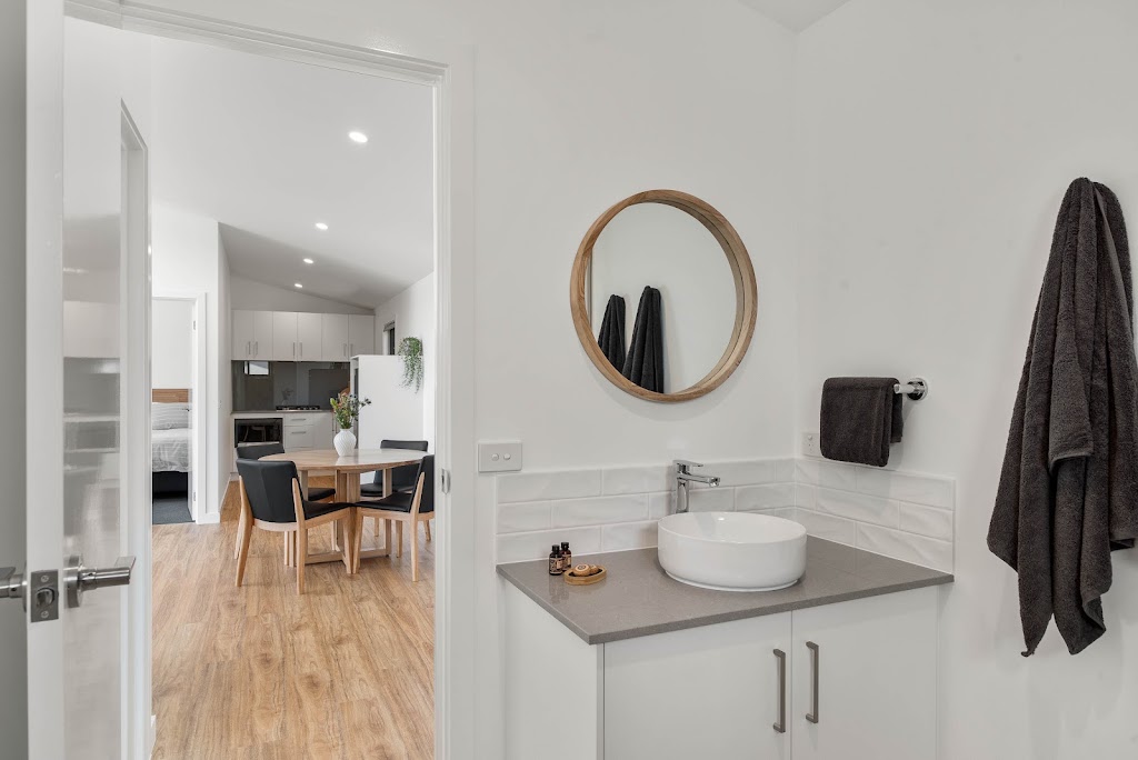 The Gap Retreat | 135 Gap Rd, Cowes VIC 3922, Australia | Phone: 0409 794 337