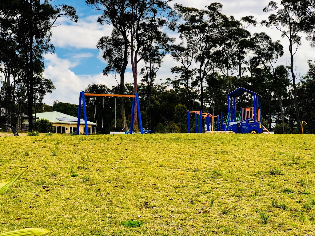 Cameron Park Community Centre Playground | 107 Northlakes Dr, Cameron Park NSW 2285, Australia | Phone: (02) 4908 1140