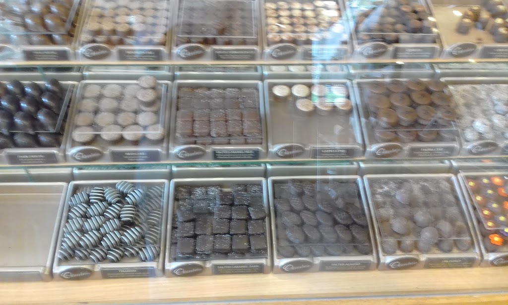 Chocilo Melbourne (formerly Chocolatier Australia Shop) | 244 Waterdale Rd, Ivanhoe VIC 3079, Australia | Phone: (03) 9499 7023