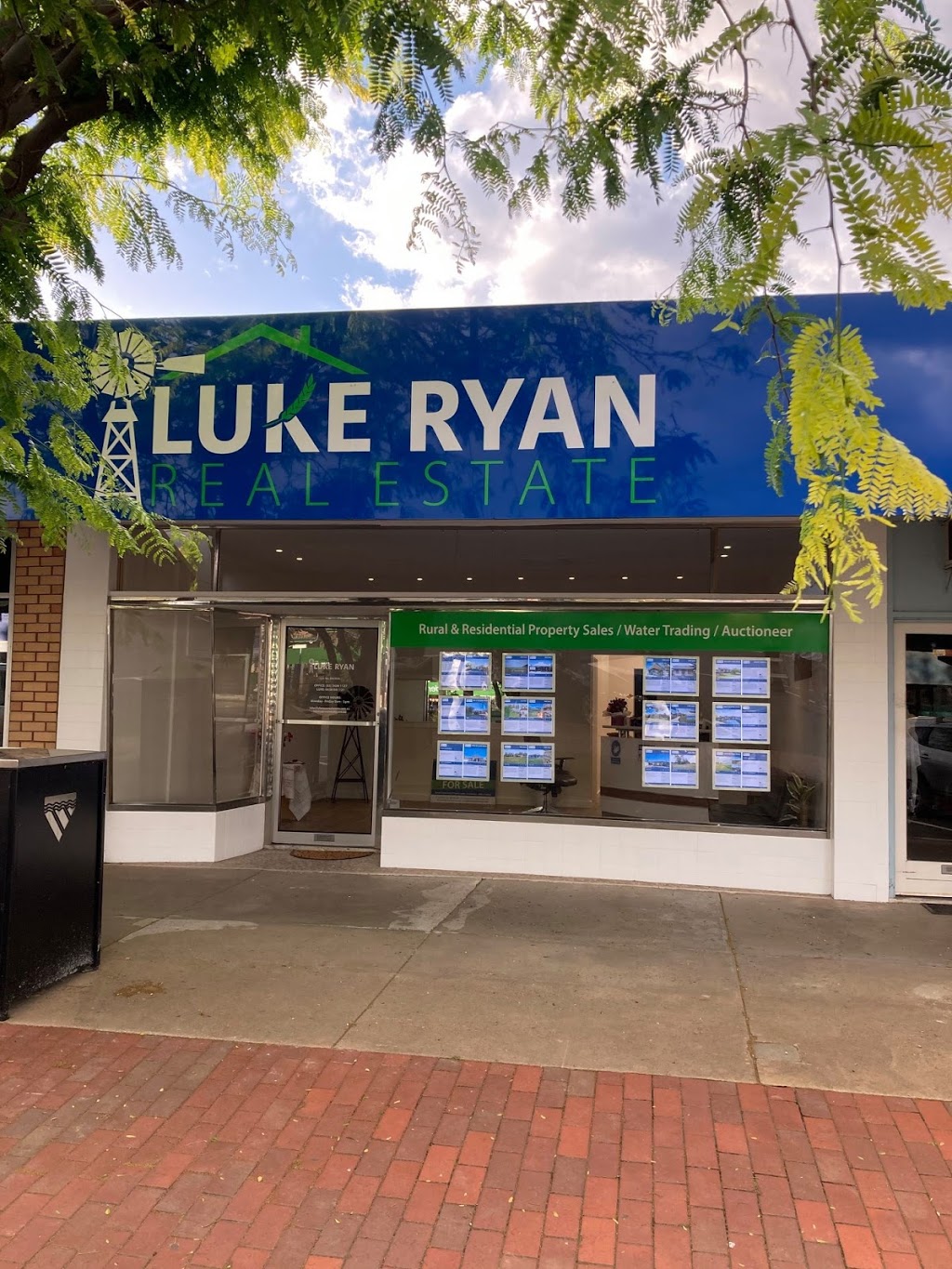 Luke Ryan Real Estate | real estate agency | 64 MacKay St, Rochester VIC 3561, Australia | 0354841127 OR +61 3 5484 1127