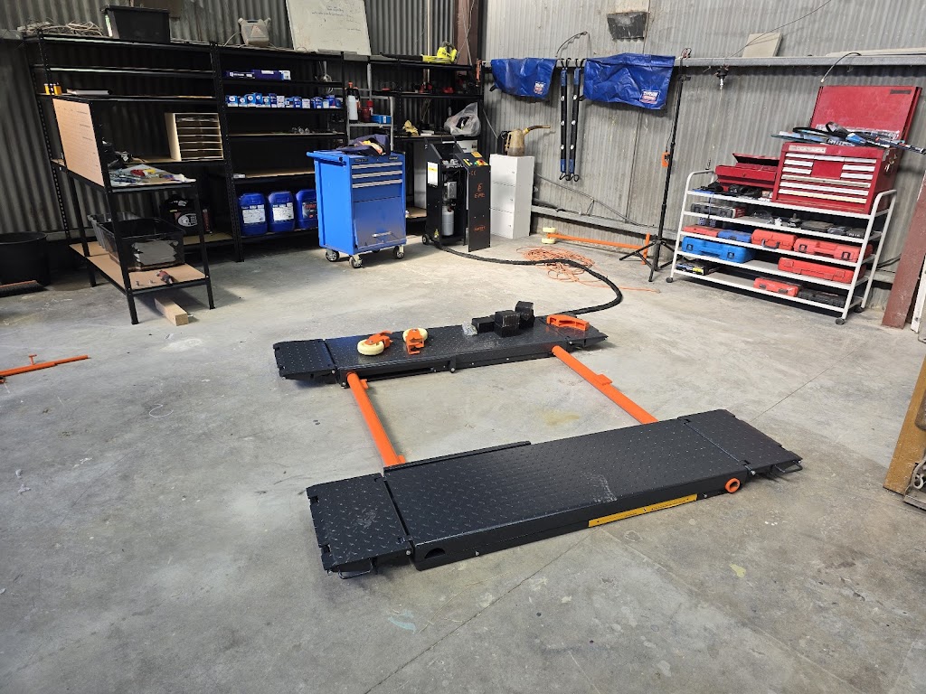 Lift Me Hoist Services Pty Ltd | 9 Therese Ct, Lara VIC 3212, Australia | Phone: 1800 965 308