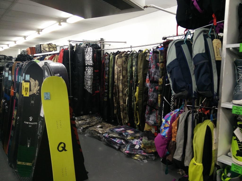 Snow Skiers Warehouse | store | 420 Princes Hwy, Rockdale NSW 2216, Australia | 0295973422 OR +61 2 9597 3422