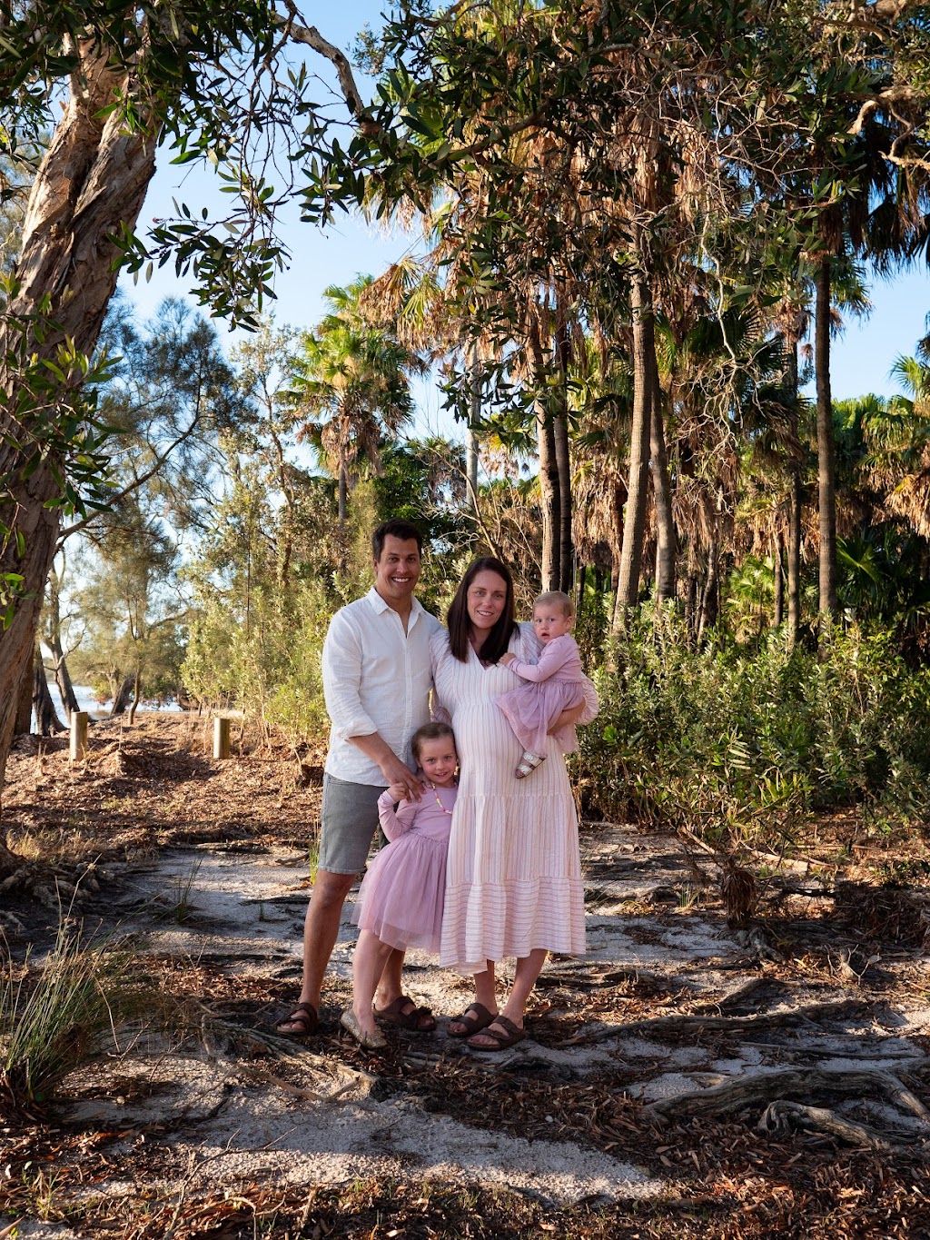 Happy Village Photography | Elluisa Cl, Forster NSW 2428, Australia | Phone: 0491 092 543