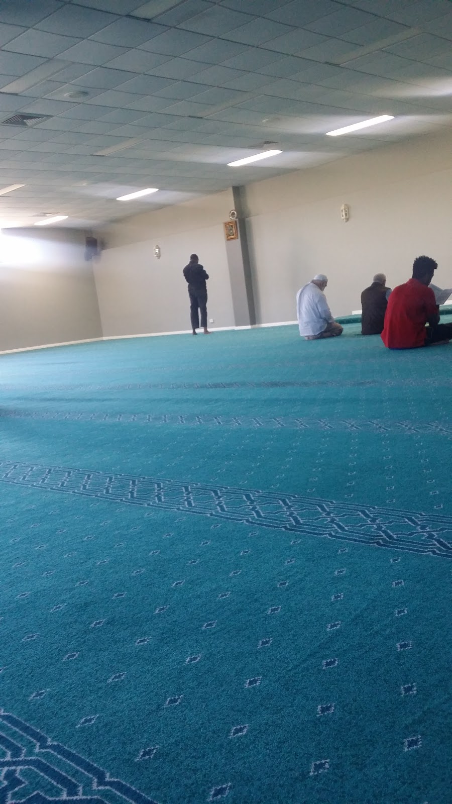 Australia Light Foundation | mosque | 291/293 Sunshine Rd, Tottenham VIC 3012, Australia | 0393120104 OR +61 3 9312 0104