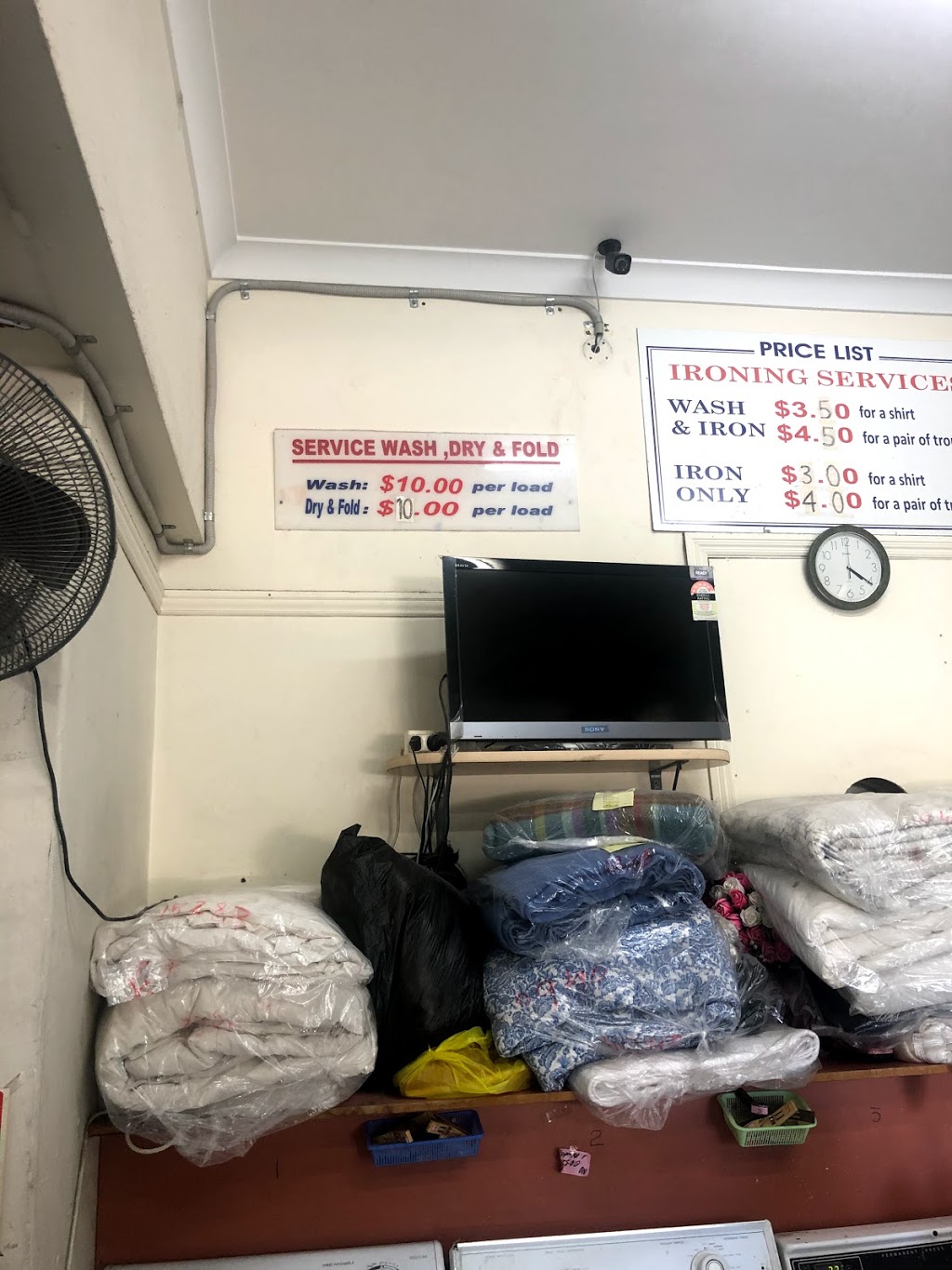 Stanmore Laundrette & Dry Cleaning | 98 Northumberland Ave, Stanmore NSW 2048, Australia | Phone: (02) 9568 1118