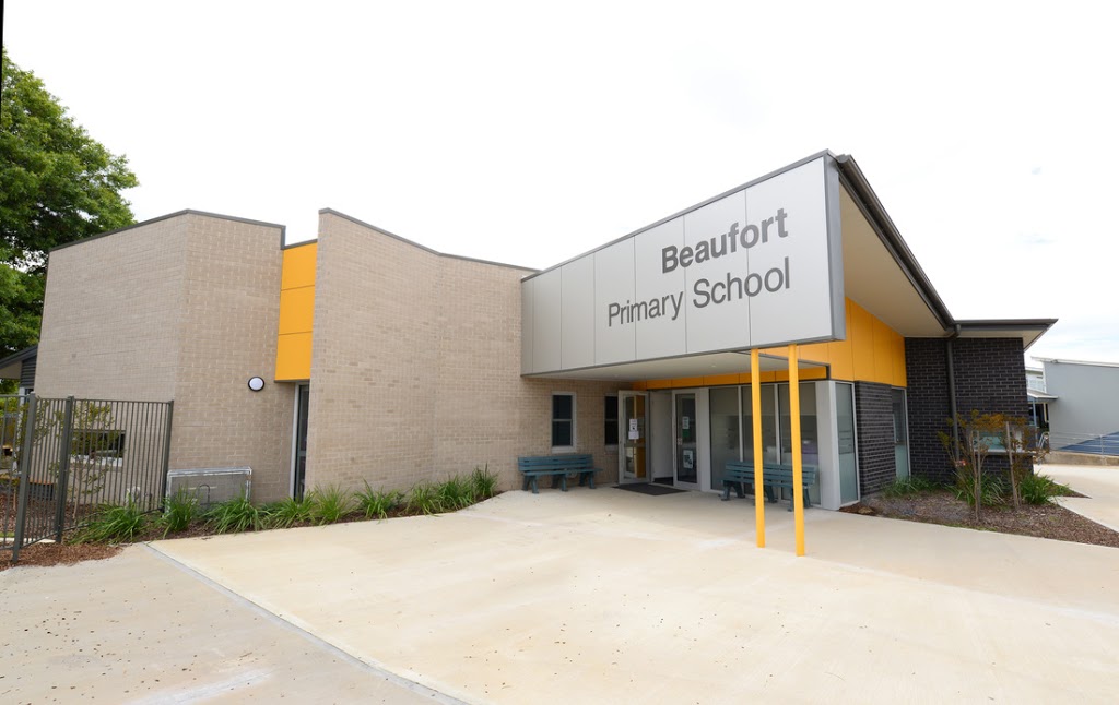 Beaufort Primary School | school | 2/37 Park Rd, Beaufort VIC 3373, Australia | 0353492490 OR +61 3 5349 2490