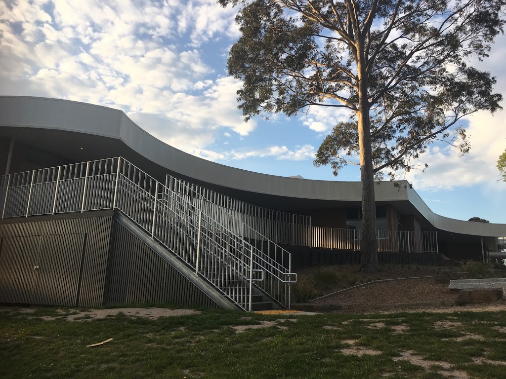 Parkhill Primary School | school | 4A Parkhill Dr, Ashwood VIC 3147, Australia | 0398072239 OR +61 3 9807 2239