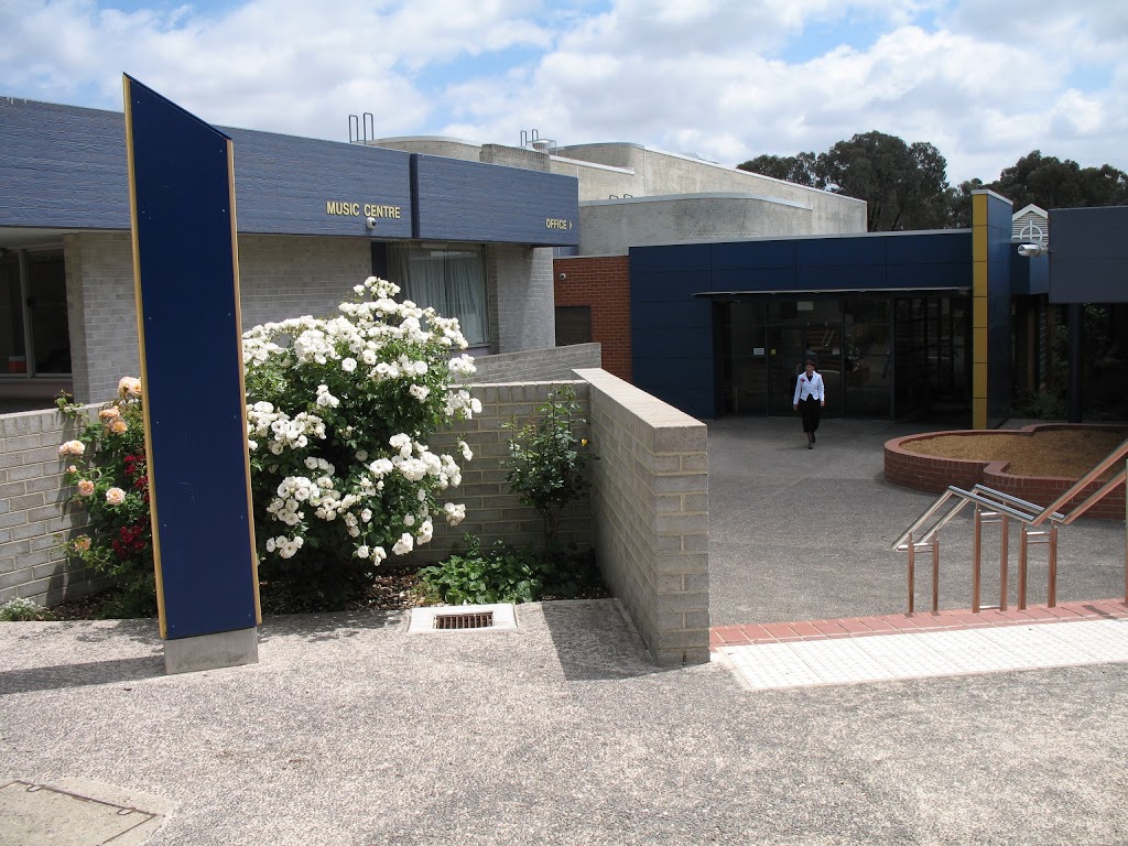 St. Francis Xavier’s Catholic College | school | Barnard Circuit, Florey ACT 2615, Australia | 0262581055 OR +61 2 6258 1055