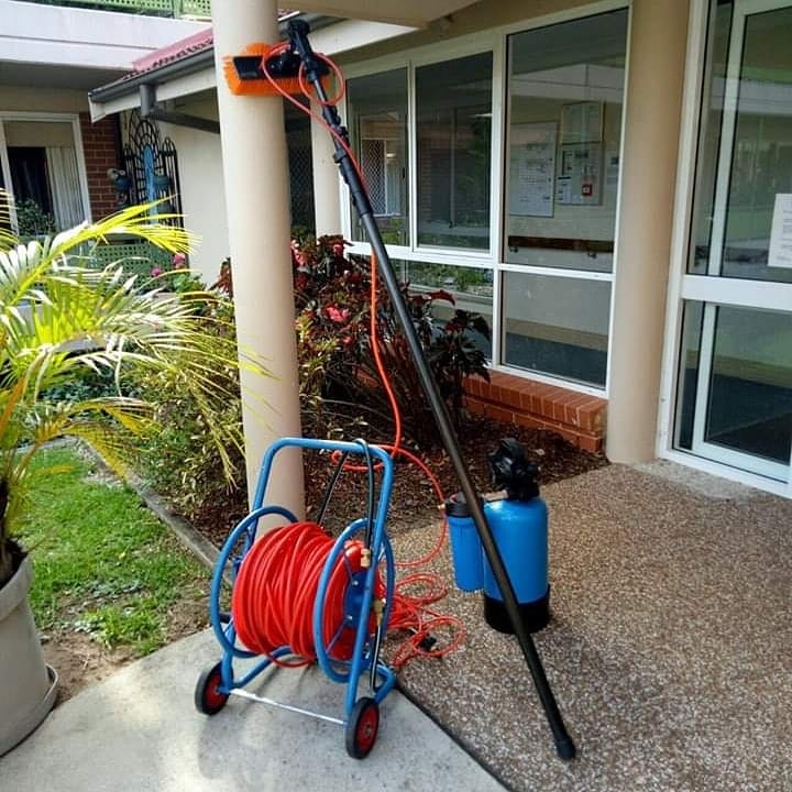 A Top Quality Shine Window Cleaning | Lot 107/121 Andalusian St, Austral NSW 2179, Australia | Phone: 0478 730 965