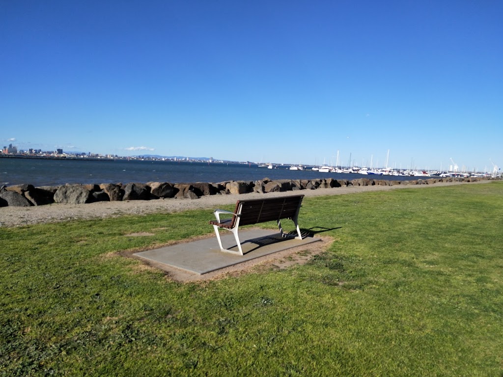 Charles Bates Reserve | park | Bay Trail W, Newport VIC 3015, Australia