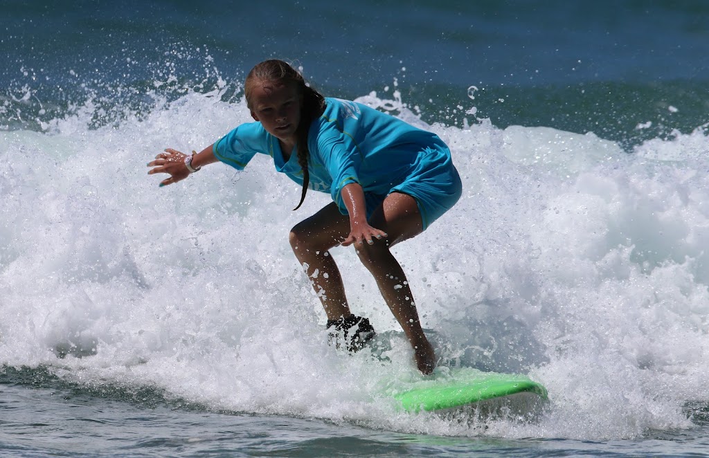 Newcastle Surf School |  | Nobbys Rd, Newcastle East NSW 2300, Australia | 0405500469 OR +61 405 500 469