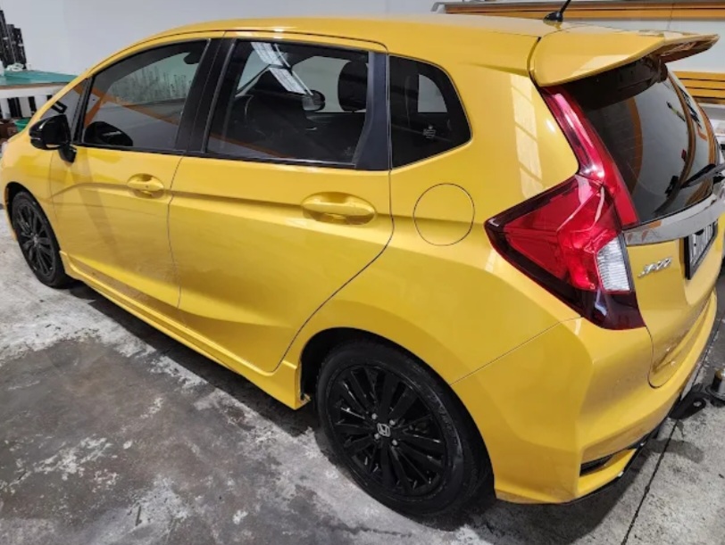 Urban Tinting Melbourne | 7 Golders Cres, Wyndham Vale VIC 3024, Australia | Phone: 0434 523 171