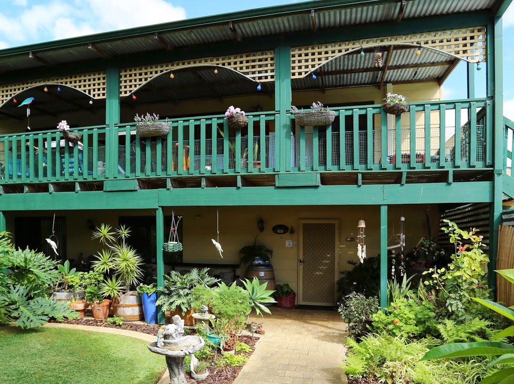 Broadwater Bed and Breakfast | lodging | 407 Bussell Hwy, Busselton WA 6280, Australia | 0897514545 OR +61 8 9751 4545