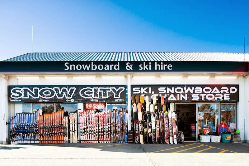 Snow City | 4 Kosciuszko Rd, Jindabyne NSW 2627, Australia | Phone: (02) 6456 1177