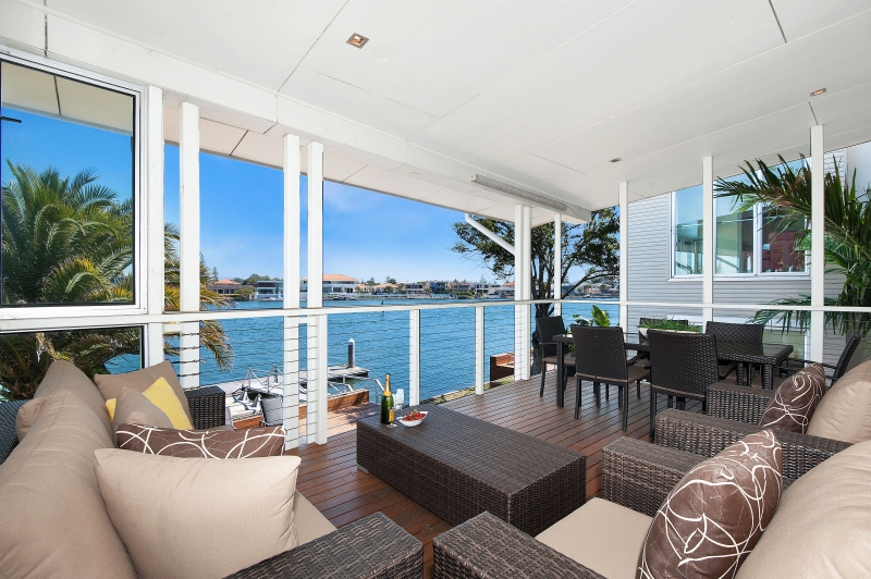 Elite Holiday Homes - MAIN RIVER MAGIC | 16 Sunset Blvd, Surfers Paradise QLD 4217, Australia | Phone: (07) 5592 3881