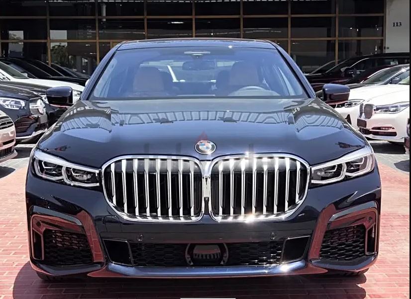 Melbourne Chauffeured Services | 36/4 Paydon Way, Hampton Park VIC 3976, Australia | Phone: 0447 613 444