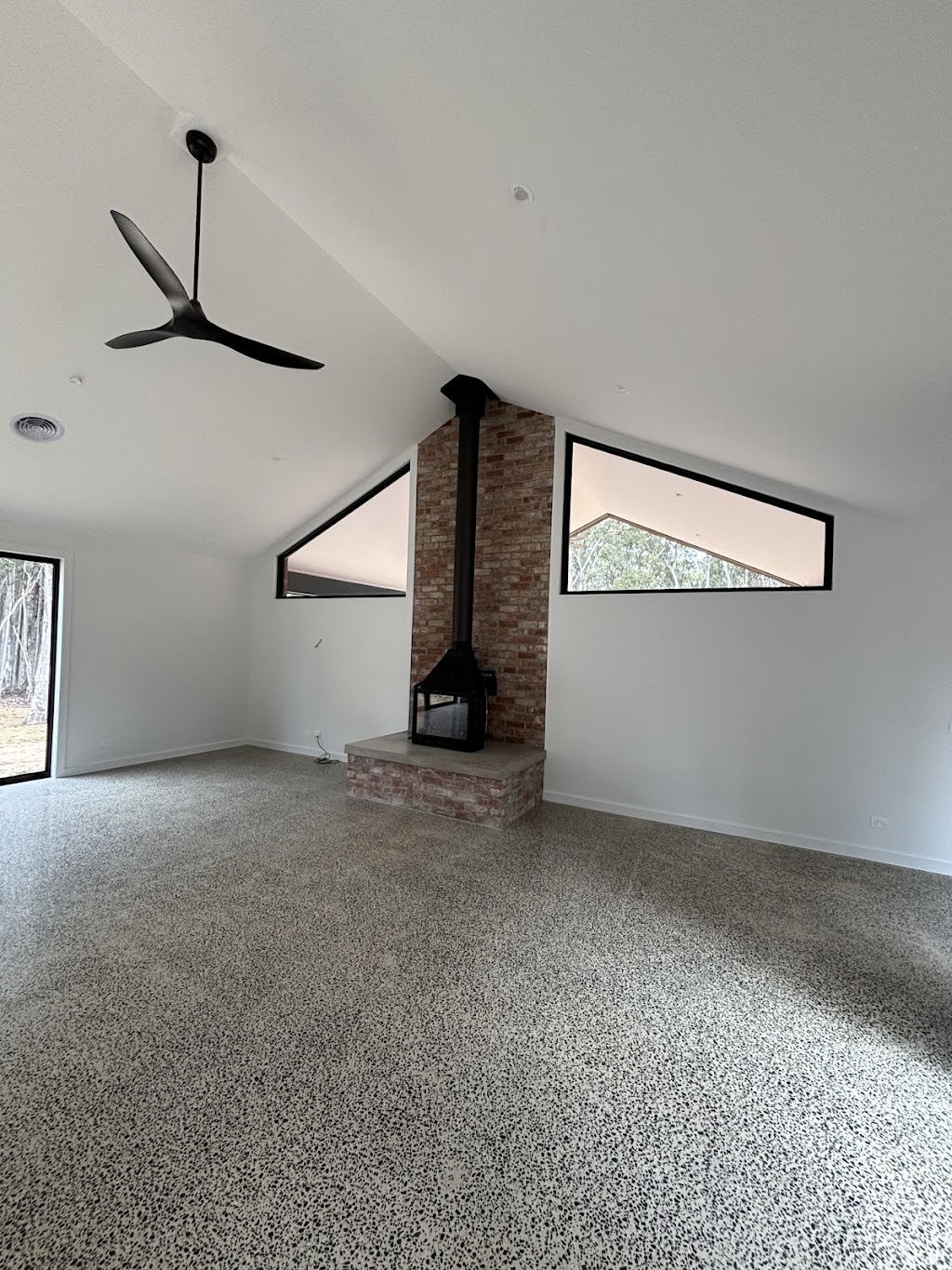 Expressions Painting & Decorating | 931 Sebastopol-Smythesdale Rd, Ross Creek VIC 3351, Australia | Phone: 0409 396 846