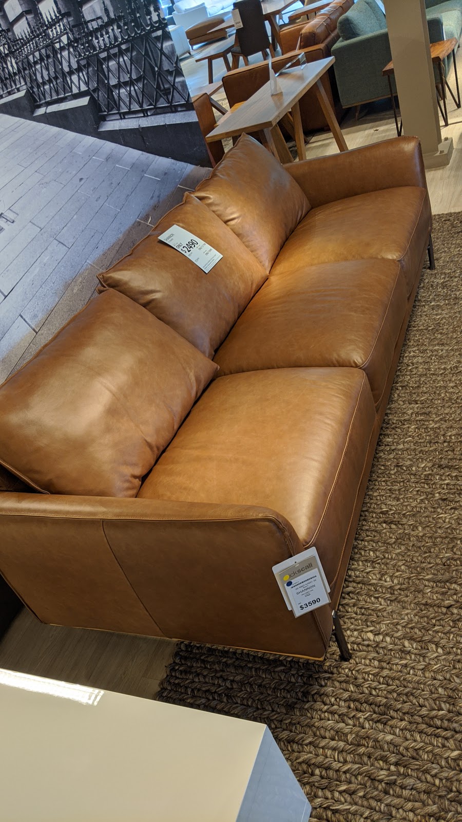 Nick Scali Furniture | 1/392-398 Manns Rd, West Gosford NSW 2250, Australia | Phone: (02) 4325 1690