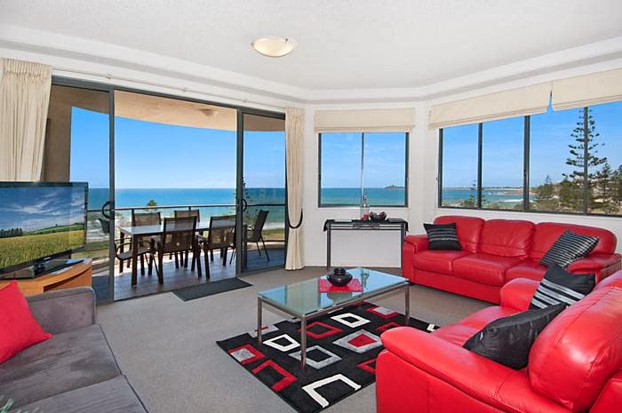 Meridian Alex Beach Apartments | 122 Alexandra Parade, Alexandra Headland QLD 4572, Australia | Phone: (07) 5451 8044
