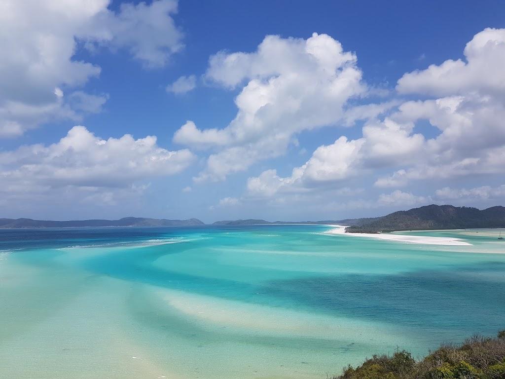 Summertime Whitsundays | Coral Sea Marina, Airlie Beach QLD 4802, Australia | Phone: (07) 4940 2000