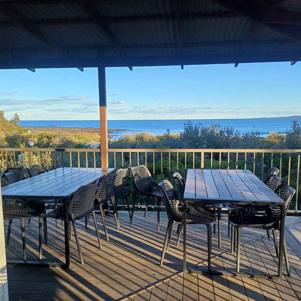Under the deck Cafe | Broulee Surfers Surf Life Saving Club, Heath St, Broulee NSW 2537, Australia | Phone: 0466 300 298