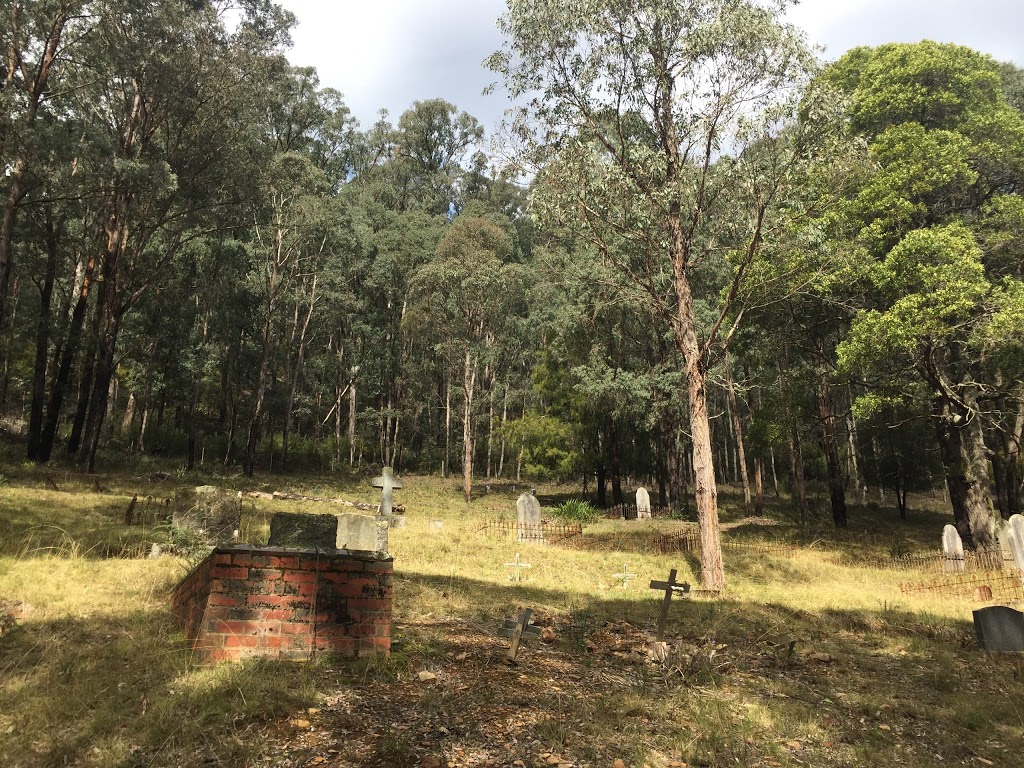 Gaffneys Creek Cemetery | 7331 Mansfield-Woods Point Rd, Gaffneys Creek VIC 3723, Australia | Phone: 0490 113 682
