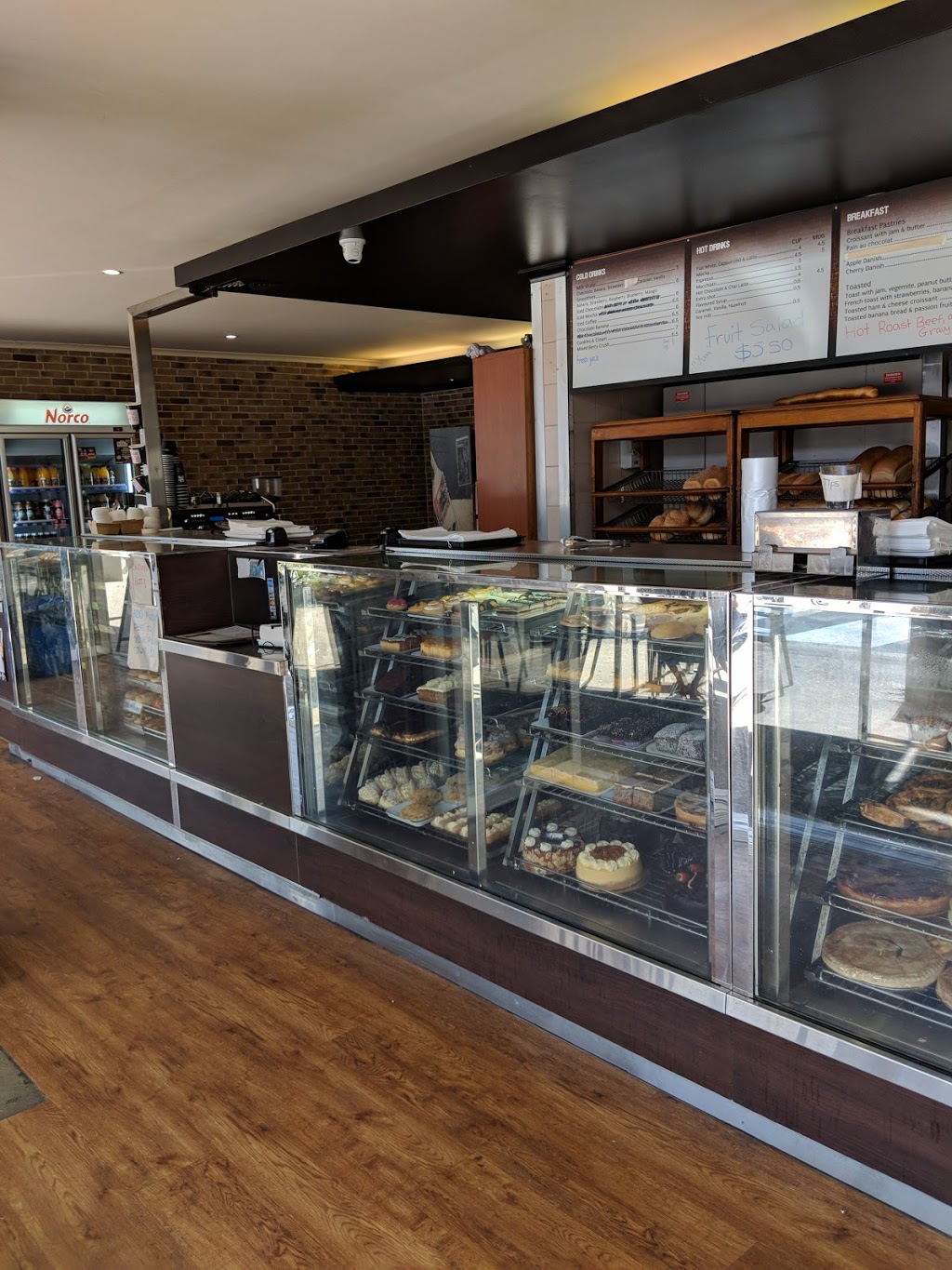 Pottsville Bakehouse | 1/10 Coronation Ave, Pottsville NSW 2489, Australia | Phone: (02) 6676 4544