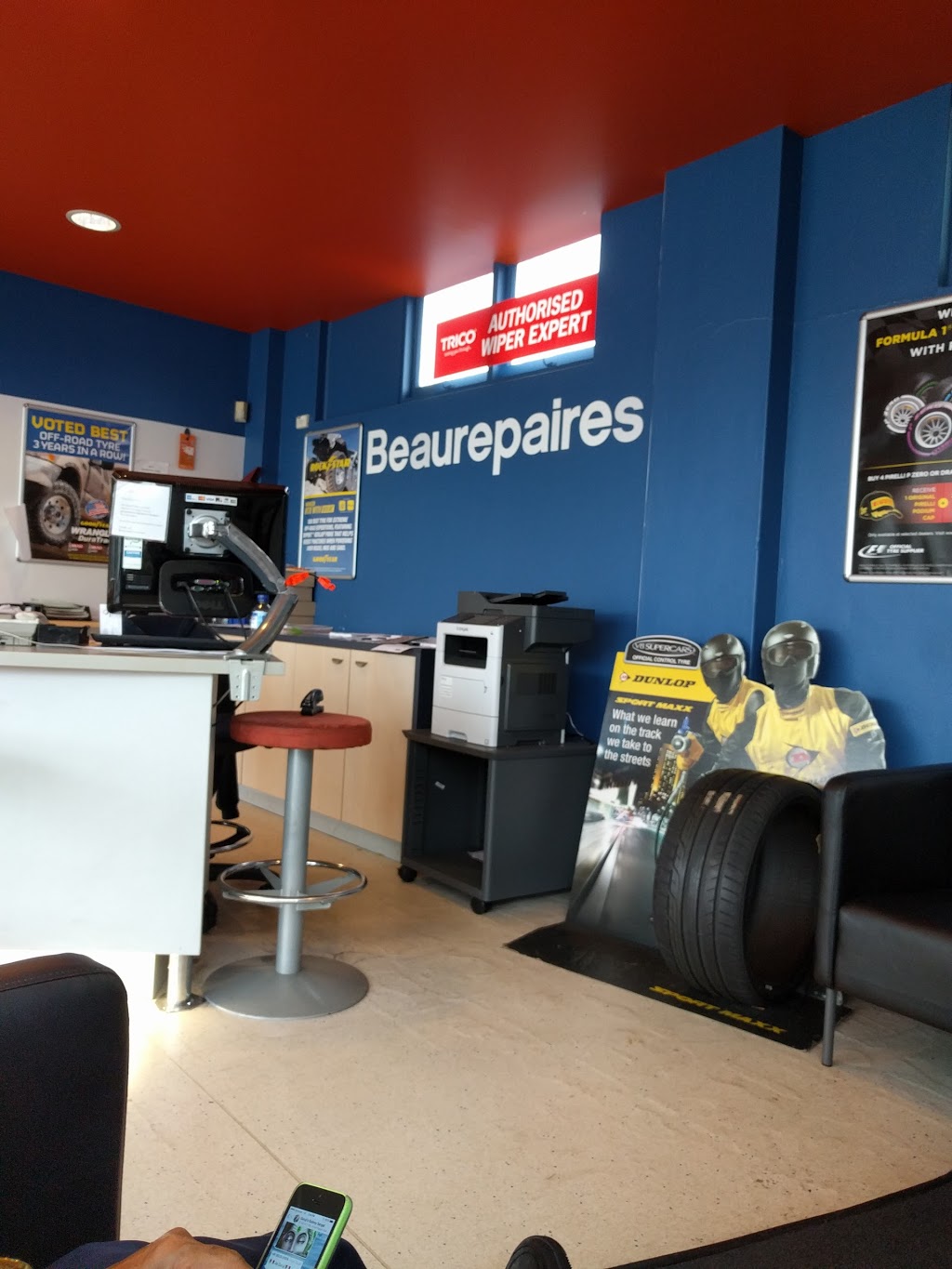Beaurepaires Tyres Gosford - Retail & Commercial | car repair | 334 Mann St, Gosford NSW 2250, Australia | 0243142377 OR +61 2 4314 2377