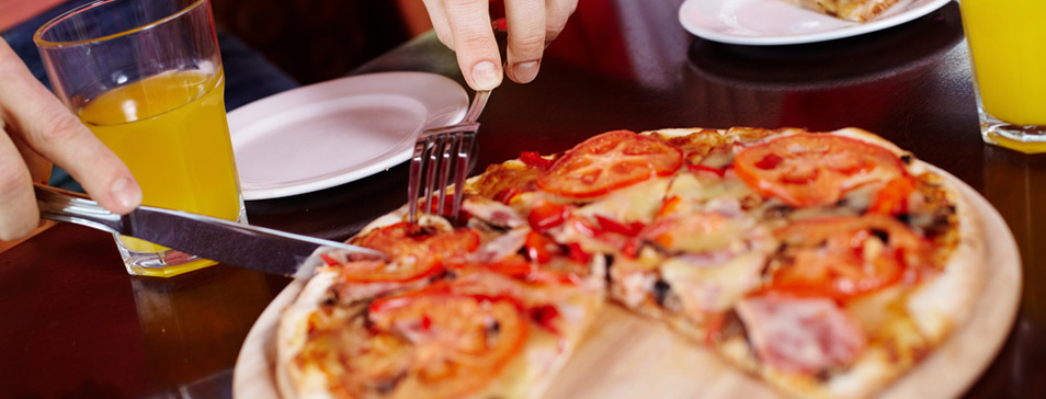 Oakbank Pizza Bar & Cafe | meal takeaway | 229 Onkaparinga Valley Rd, Oakbank SA 5243, Australia | 0883884670 OR +61 8 8388 4670
