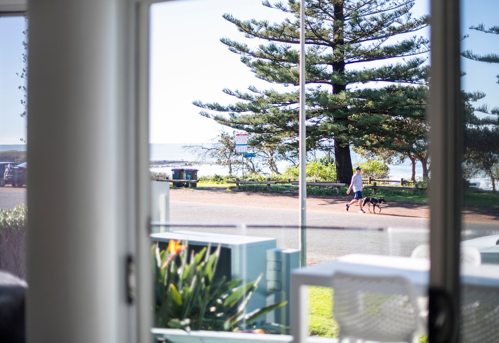 La Ronde One (Unit 1) | 7 Pacific Parade, Yamba NSW 2464, Australia | Phone: 0447 574 601