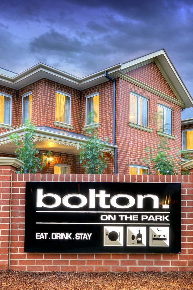 Bolton on The Park | lodging | 59/63 Tarcutta St, Wagga Wagga NSW 2650, Australia | 0269216222 OR +61 2 6921 6222