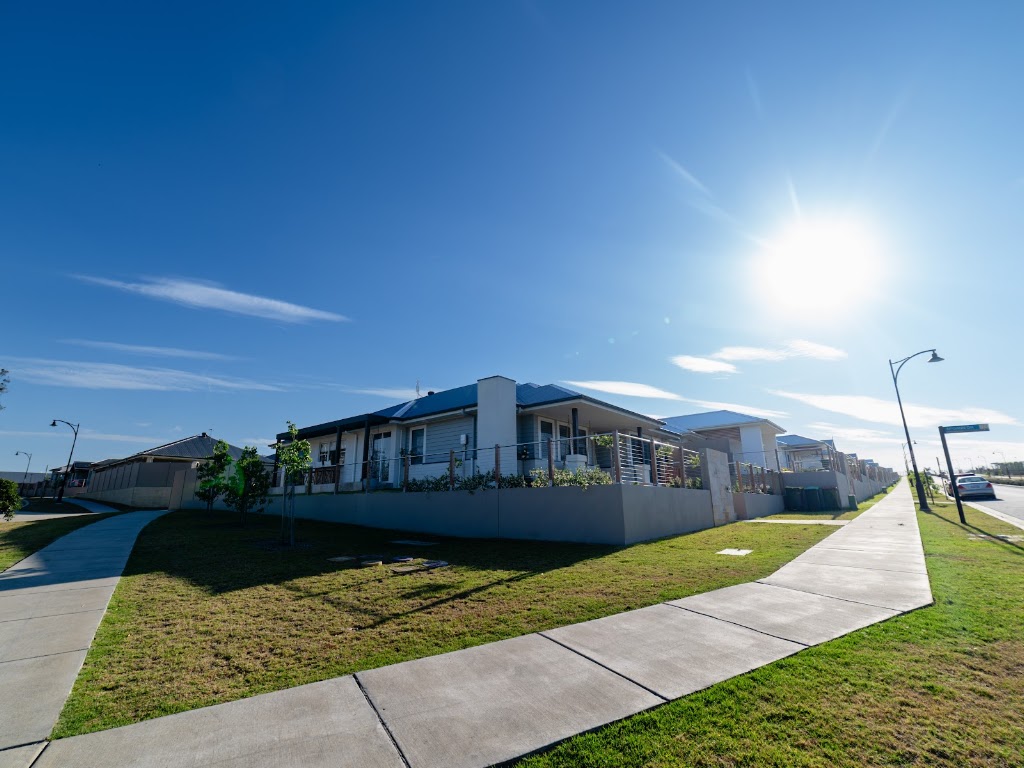 Huntlee House | 148 Triton Bvd, North Rothbury NSW 2335, Australia | Phone: 0451 349 958