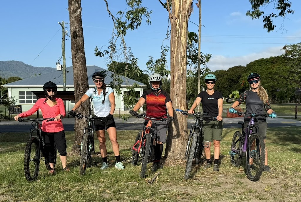 Off Camber Mountain Biking | 44 Anzac Parade, Finch Hatton QLD 4756, Australia | Phone: 0427 733 967