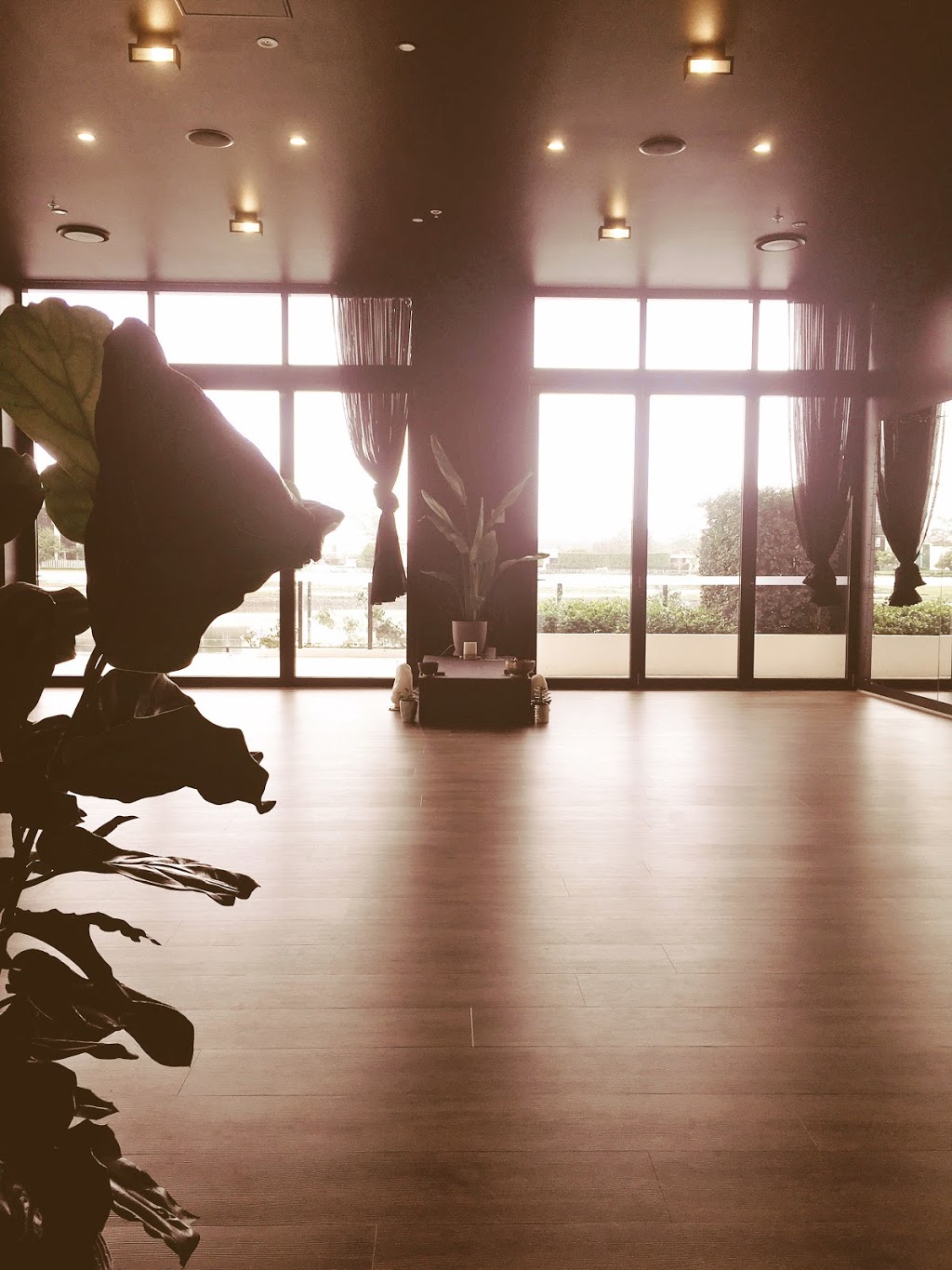 State of Sahaja: A yoga studio that gives back. | school | Marina Concourse 1 The Concourse, Benowa QLD 4217, Australia | 0451196658 OR +61 451 196 658