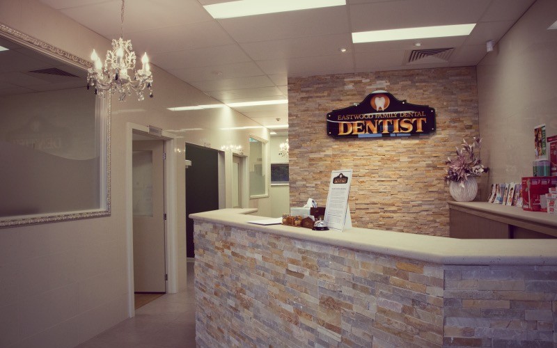 Eastwood Family Dental | dentist | 30 Eastwood Village Shopping centre, 13a/30 Howitt Ave, Bairnsdale VIC 3875, Australia | 0351526092 OR +61 3 5152 6092