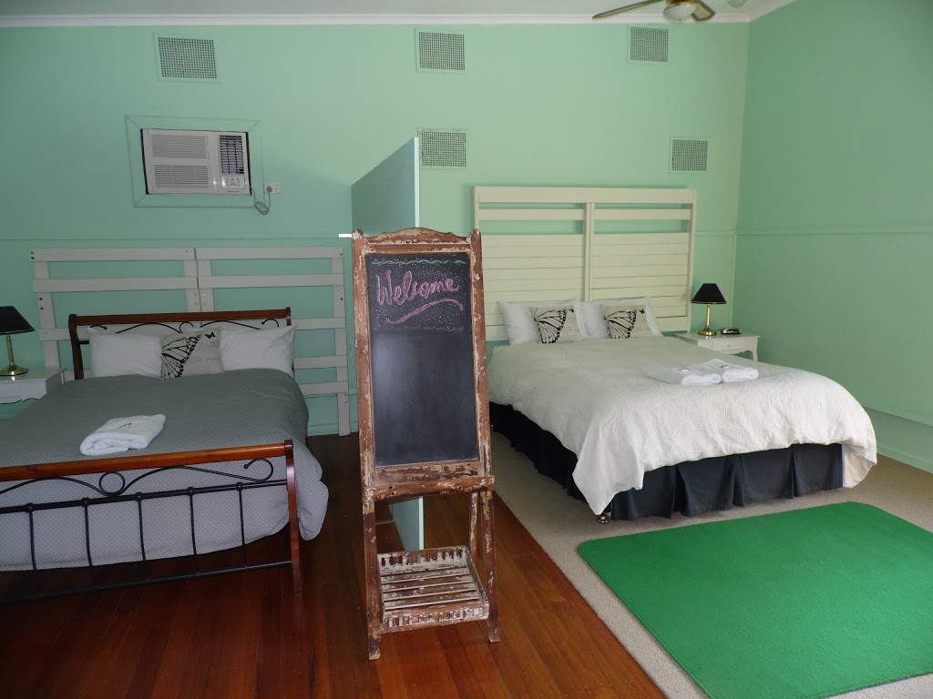 Country Bed and Breakfast | 2697 Princes Hwy, Pomborneit VIC 3260, Australia | Phone: 0447 830 571