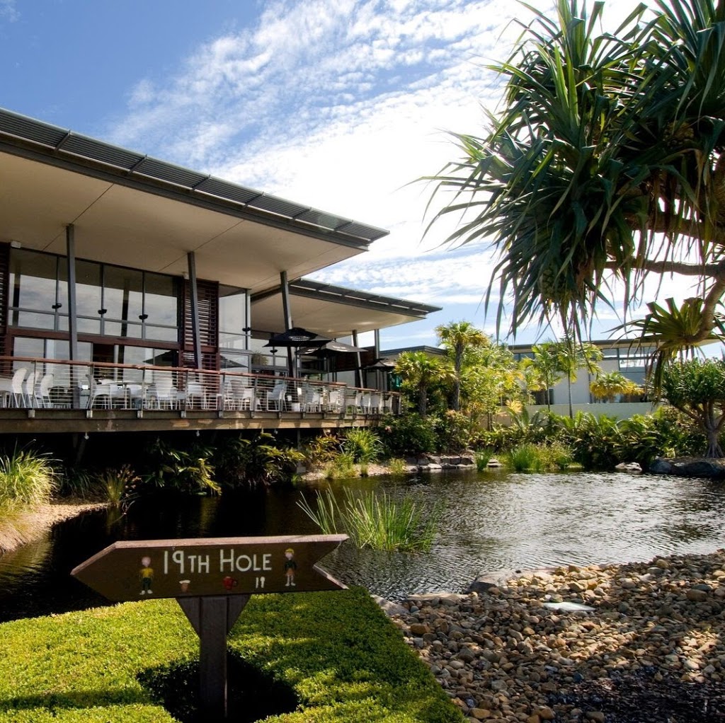 Pacific Harbour Golf & Country Club | restaurant | 141-159 Avon Ave, Banksia Beach QLD 4507, Australia | 0734104001 OR +61 7 3410 4001