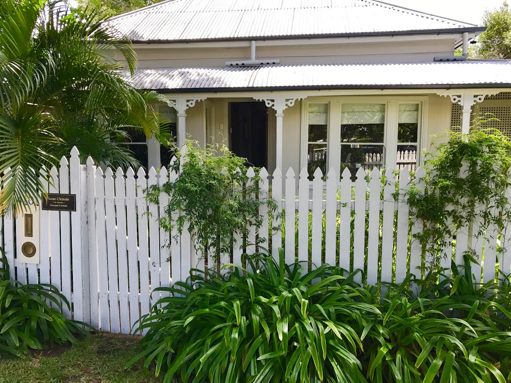 Susan Chisholm | 40 Hazelmere Parade, Sherwood QLD 4075, Australia | Phone: (07) 3278 1451