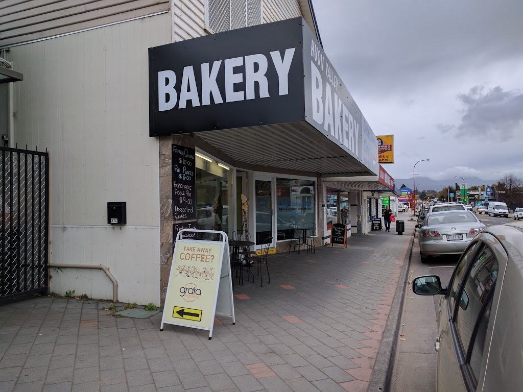 Huonvalley Bakery Cafe | Shop 1/37 Main St, Huonville TAS 7109, Australia | Phone: 0418 778 814