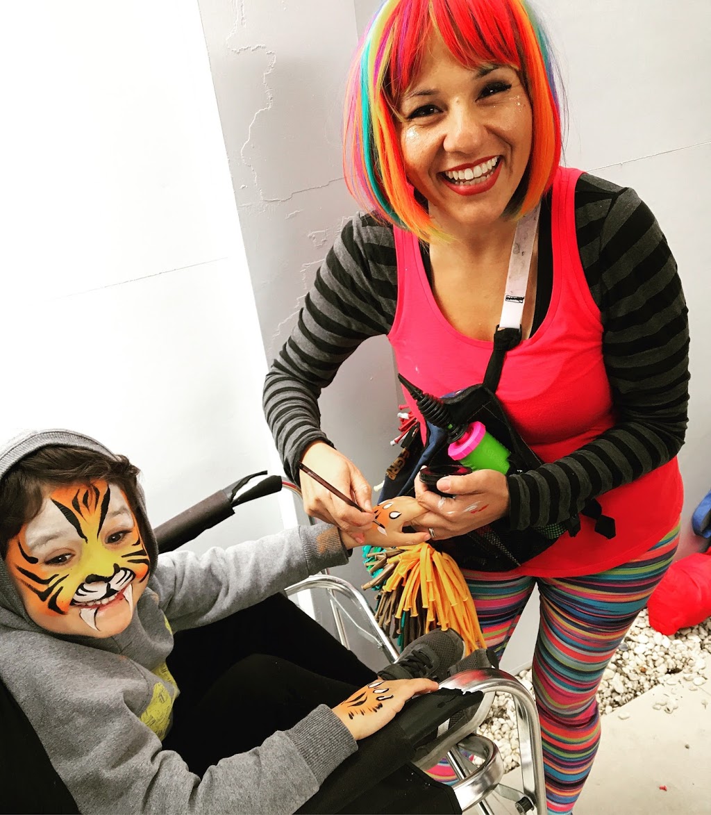 Face Painter Northern Beaches - Silly Cheeks | 30 Macpherson St, Warriewood NSW 2102, Australia | Phone: 0404 240 091