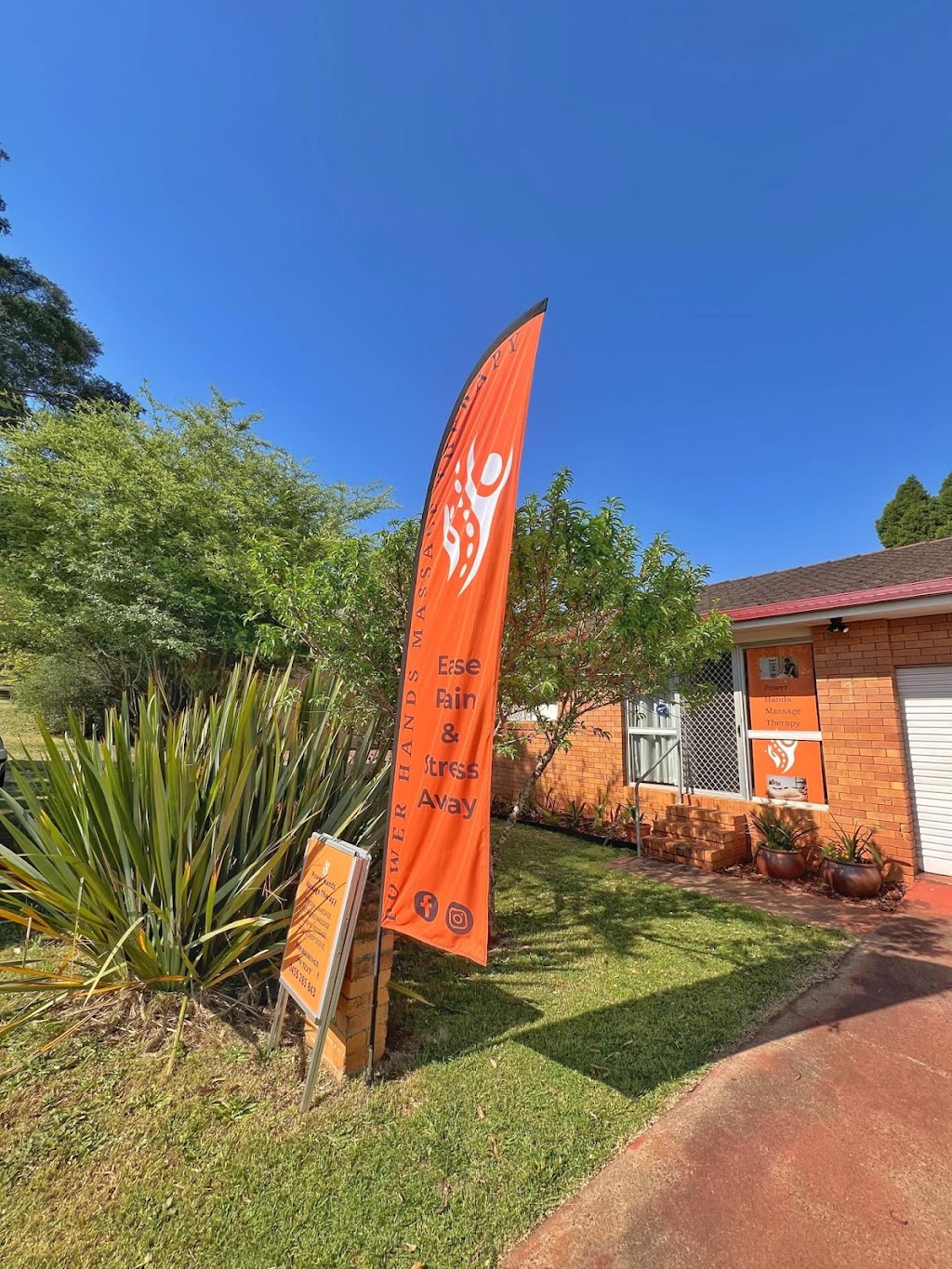 Power Hands Massage Therapy | 1/114 Curzon St, Rangeville QLD 4350, Australia | Phone: 0455 285 843