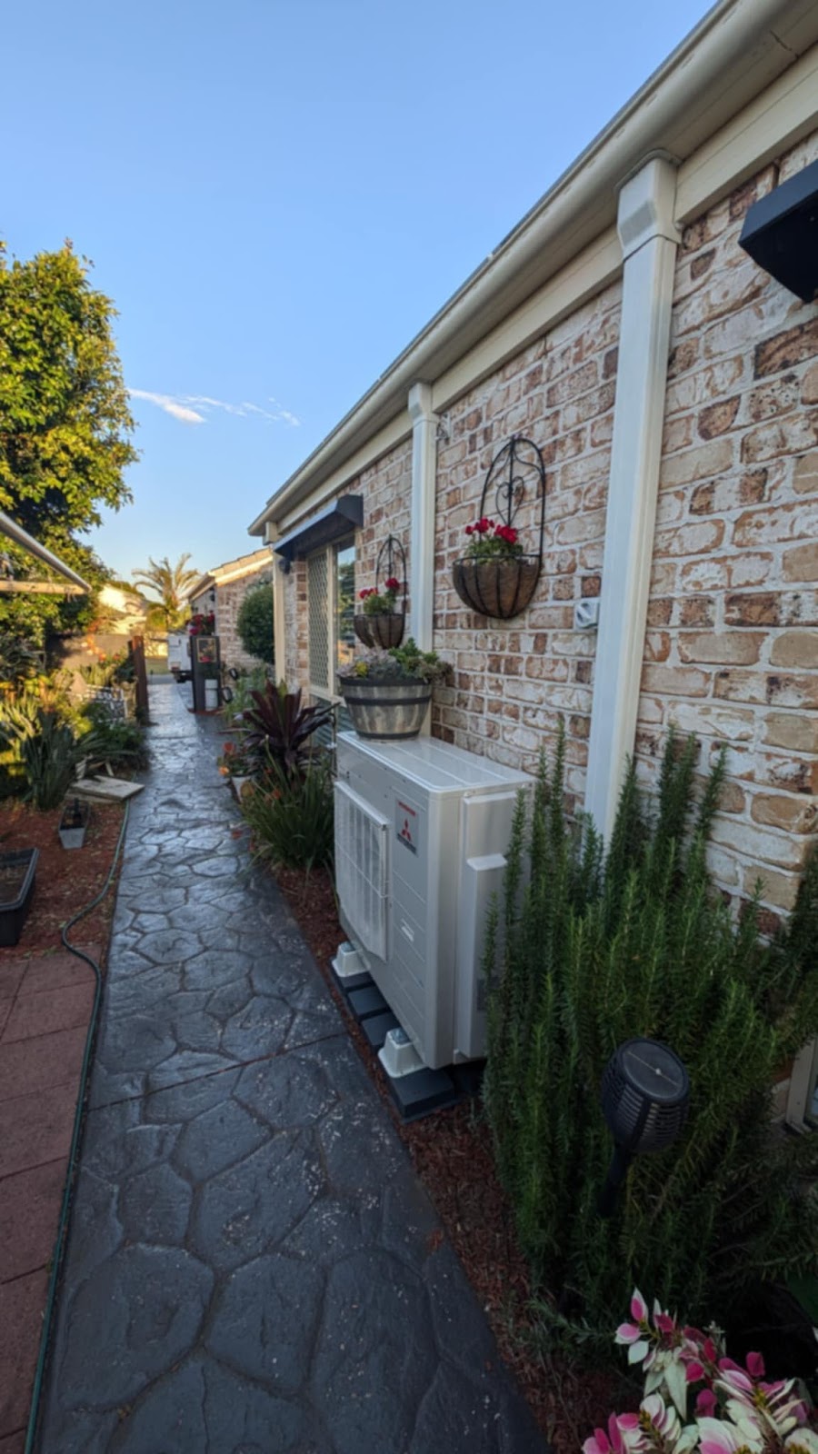Optimised Power | 9 Dixon Ct, Beachmere QLD 4510, Australia | Phone: 0433 563 133