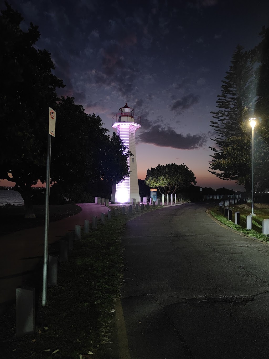 BE THAT WILDFIRE | 237 Shore St N, Cleveland QLD 4163, Australia | Phone: 0481 232 673