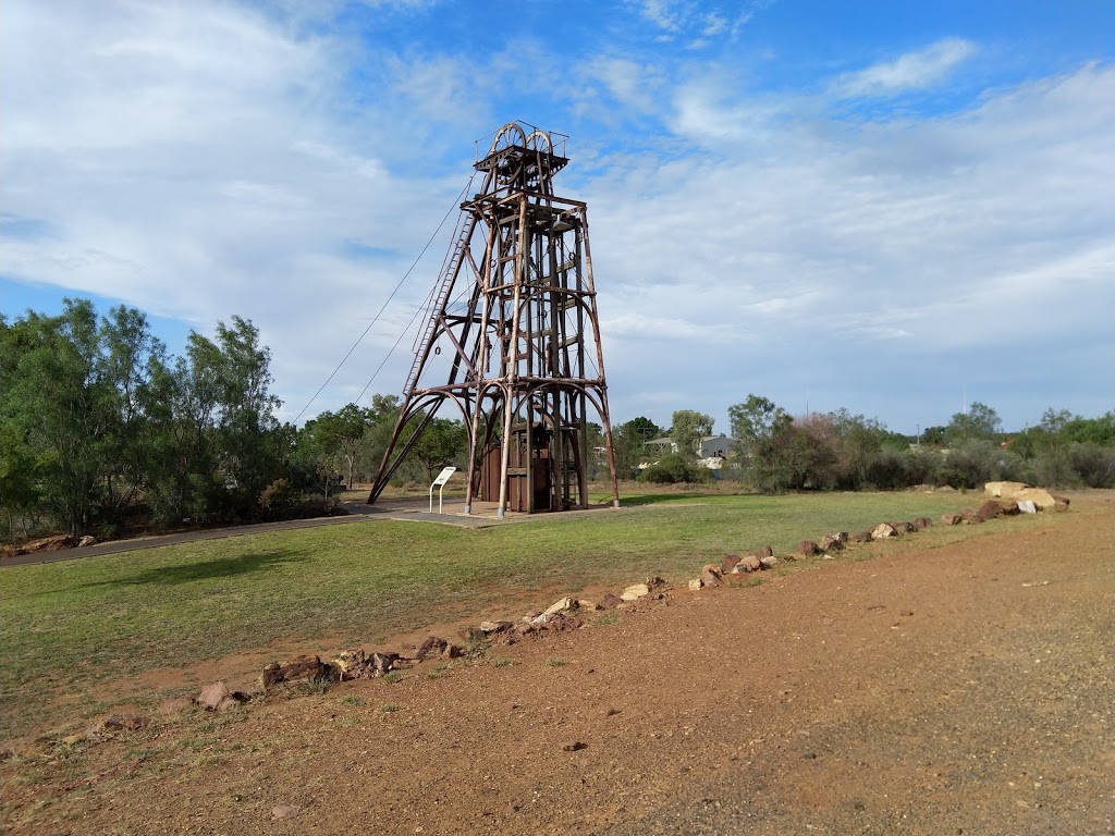 Cobar Memorial Services Club | 2 Marshall Street, Cobar NSW 2835, Australia | Phone: (02) 6836 2102