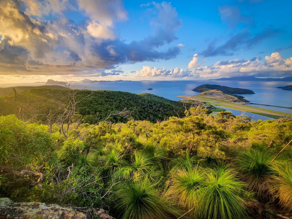 Resort Lookout | park | Hamilton Island QLD 4803, Australia