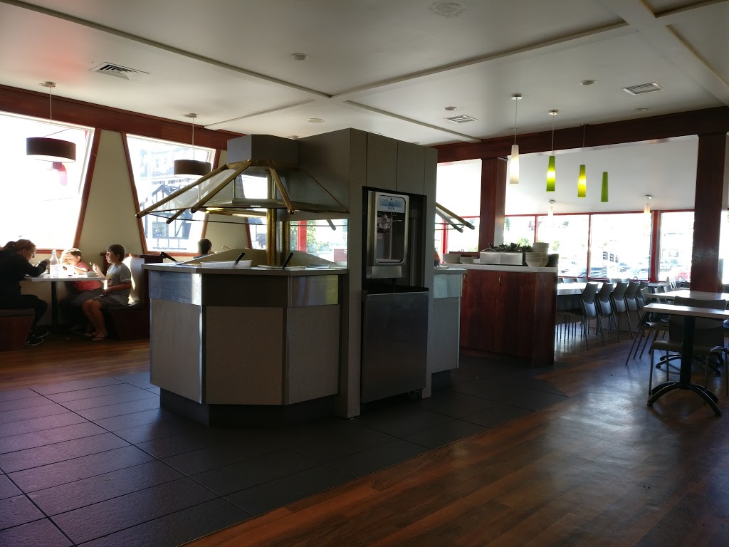 Pizza Hut New Town Dine In | 74 Forster St, Hobart TAS 7008, Australia | Phone: 13 11 66