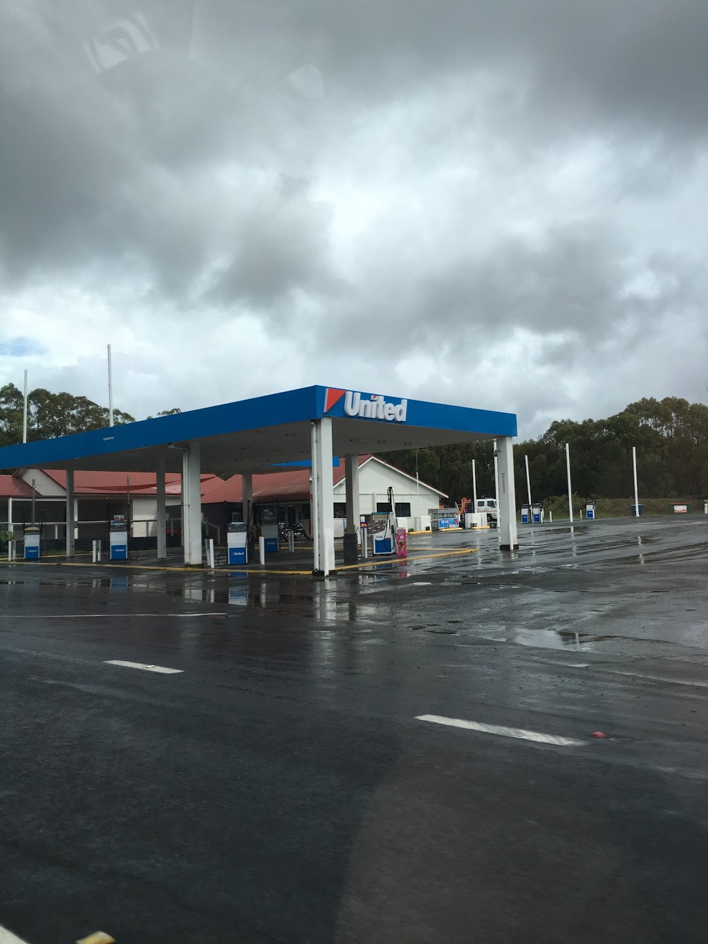 United Petroleum | gas station | LOT 6 Princes Hwy, Tomerong NSW 2540, Australia | 0244435553 OR +61 2 4443 5553