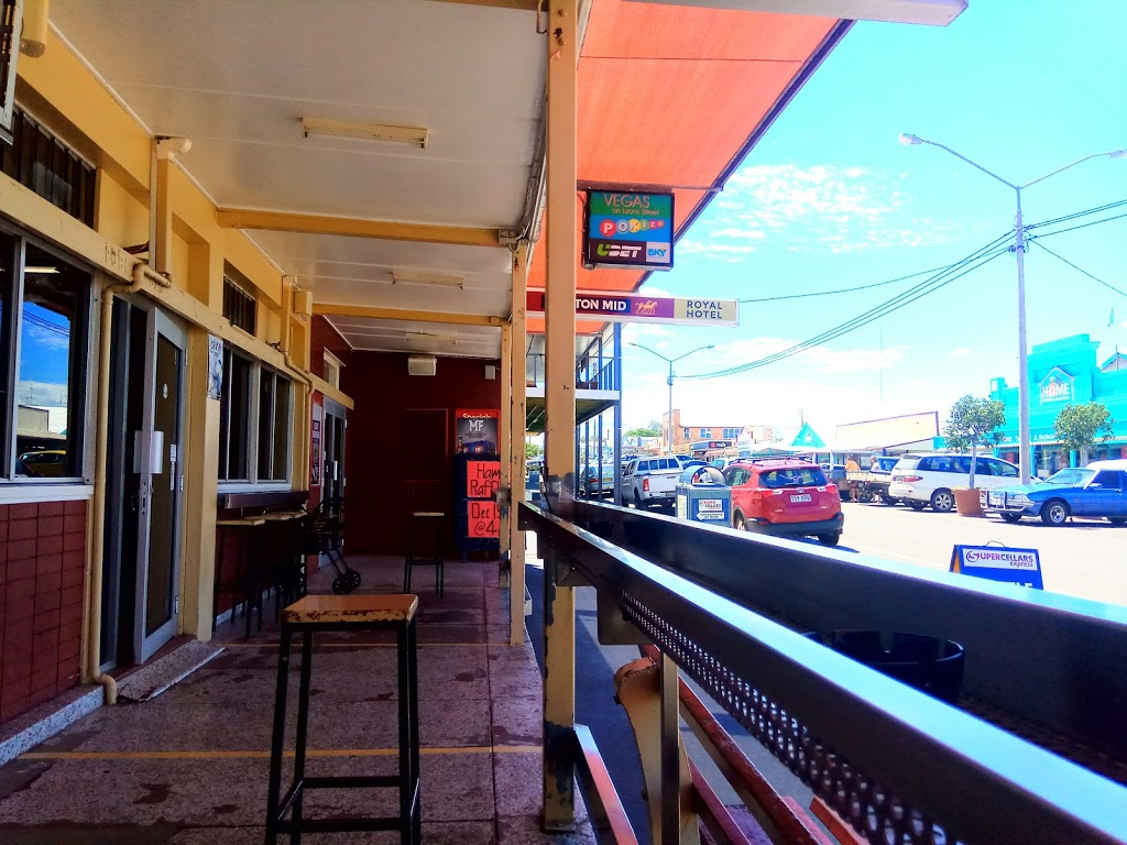 TAB | 4 Lyons St, Mundubbera QLD 4626, Australia | Phone: 13 18 02