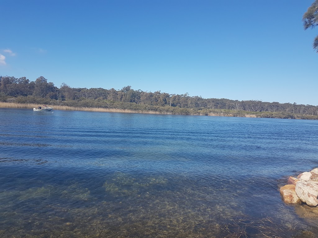 Calm Waters Waterfront Cottages | 187B Jacobs Dr, Sussex Inlet NSW 2540, Australia | Phone: 0491 037 886