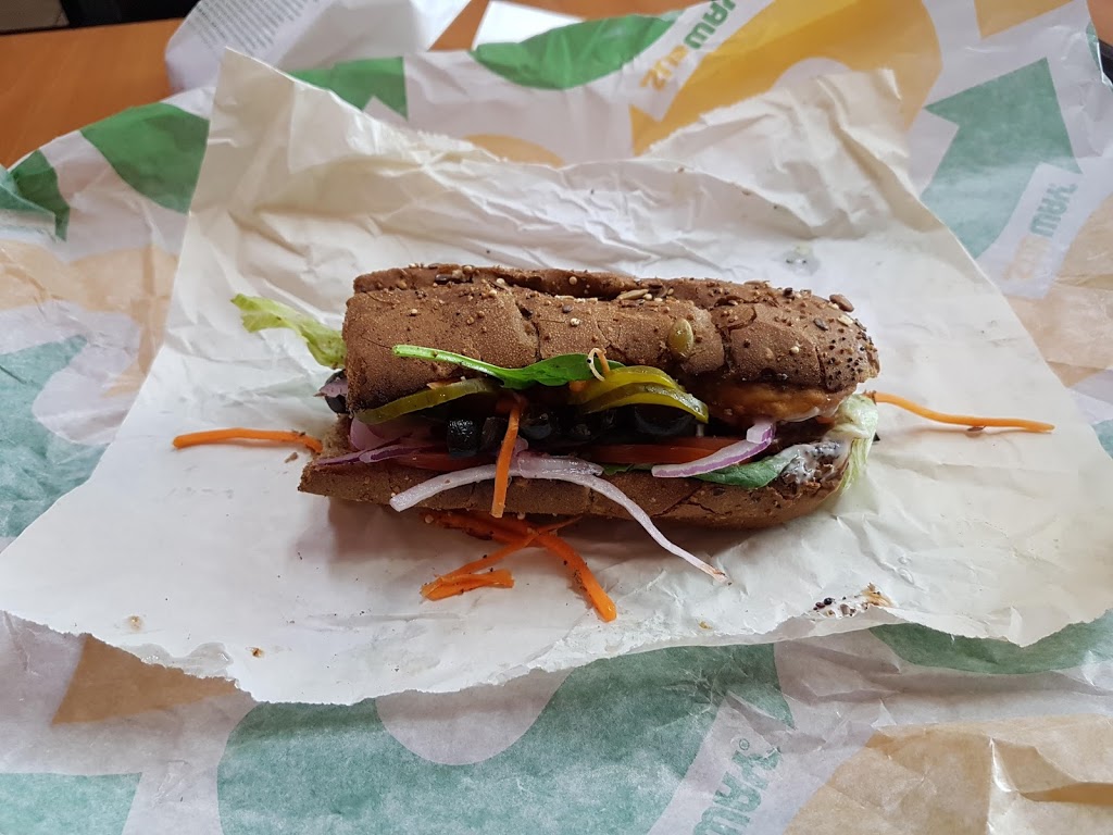 Subway | restaurant | 174-178 Millers Rd, Altona North VIC 3025, Australia | 0393147101 OR +61 3 9314 7101